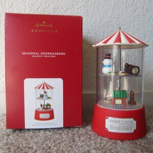 Seasonal Smorgasbord Season's Treatings 2021 Hallmark ornament w/ magic motion